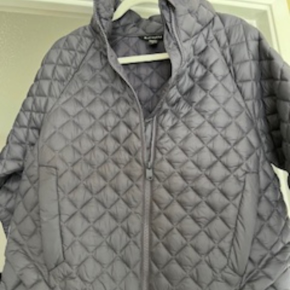 Athleta Whisper Featherless Puffer Jacket - Picture 1 of 7